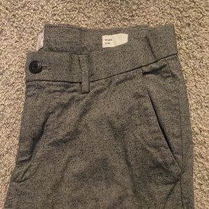 Gap’s 31x30 slim dress pants in grey
